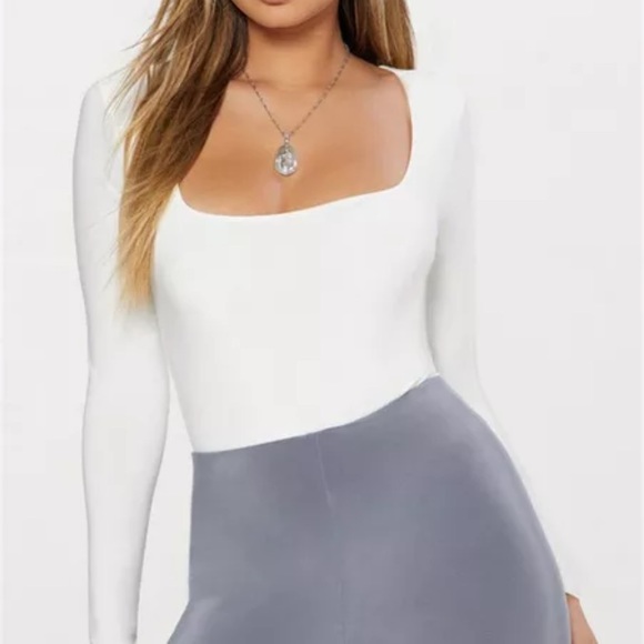 LAST 1 - Square neck long sleeve white bodysuit - Picture 5 of 8